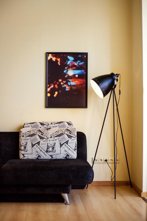 Апартаменты Cozy & Comfy Old Town Apartment by Houseys Вильнюс-24